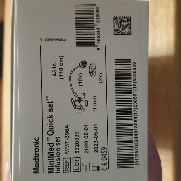 Medtronic Other Medtronic Minimed Quickset New Box Of Expires 2023